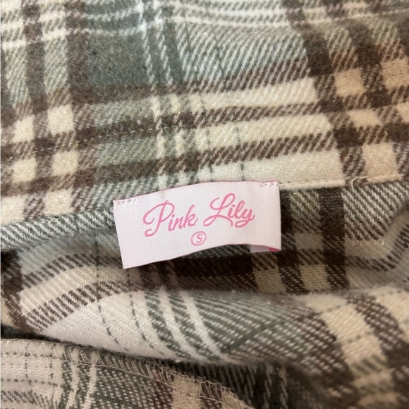 Pink Lily Plaid Utility Flannel Jacket - Green and Tan - Picture 4 of 8
